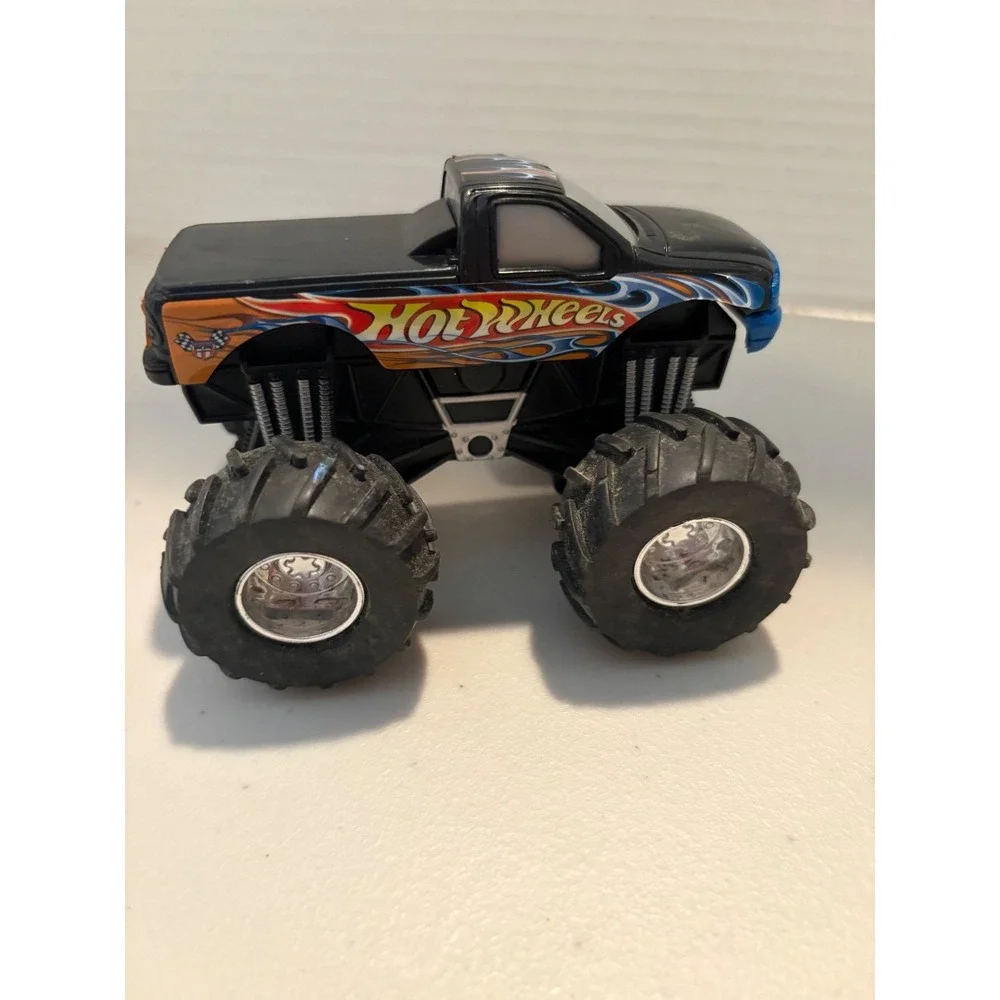 Hot Wheels Monster Jam Truck 2001 Mattel Black Flame Graphics 89853